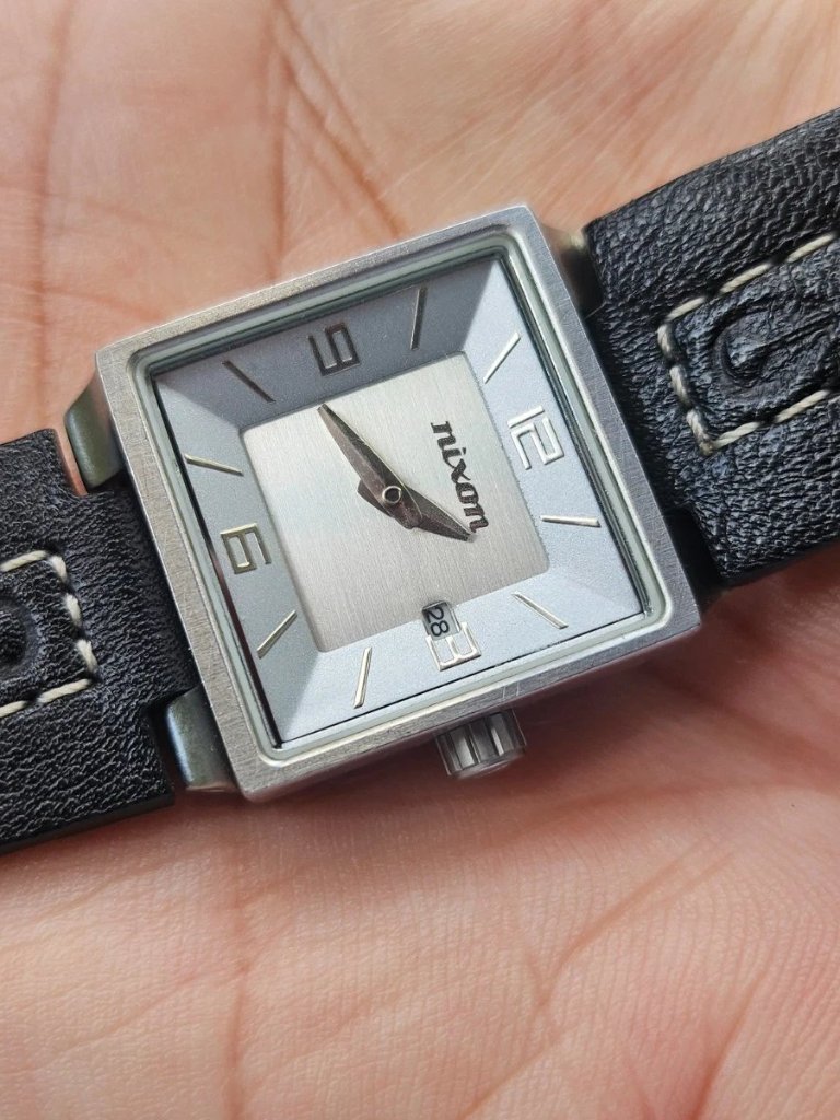 Nixon Women Wristwatch Black Genuine Leather Strap Date Calendar Analog Watch — image 2 of 8